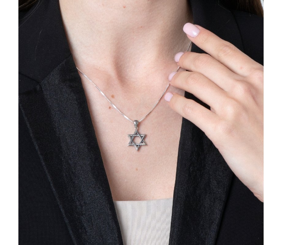 Sterling Silver Pendant Necklace - Textured Star of David
